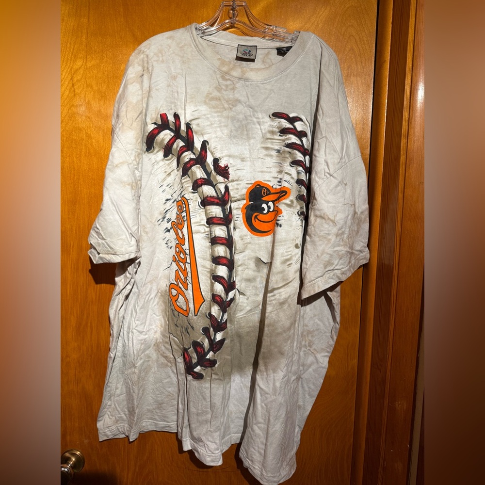 Liquid Blue Cream T-Shirt